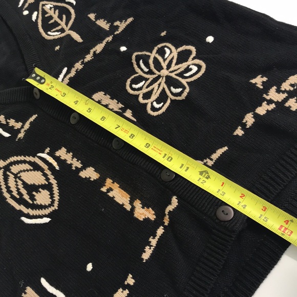 Ladies Vintage Button Down V-neck Sweater Vest - Picture 6 of 8